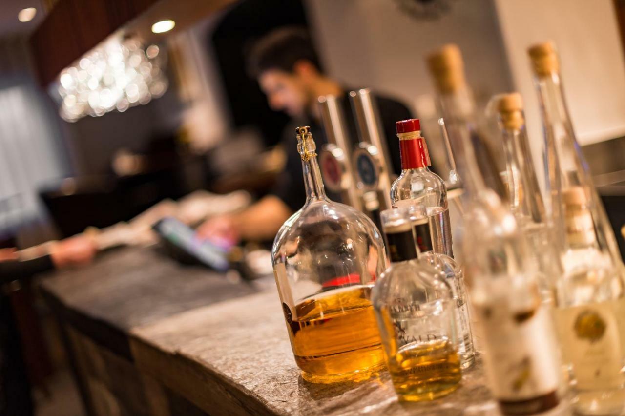 Krone Eat Drink Stay Брессаноне Экстерьер фото